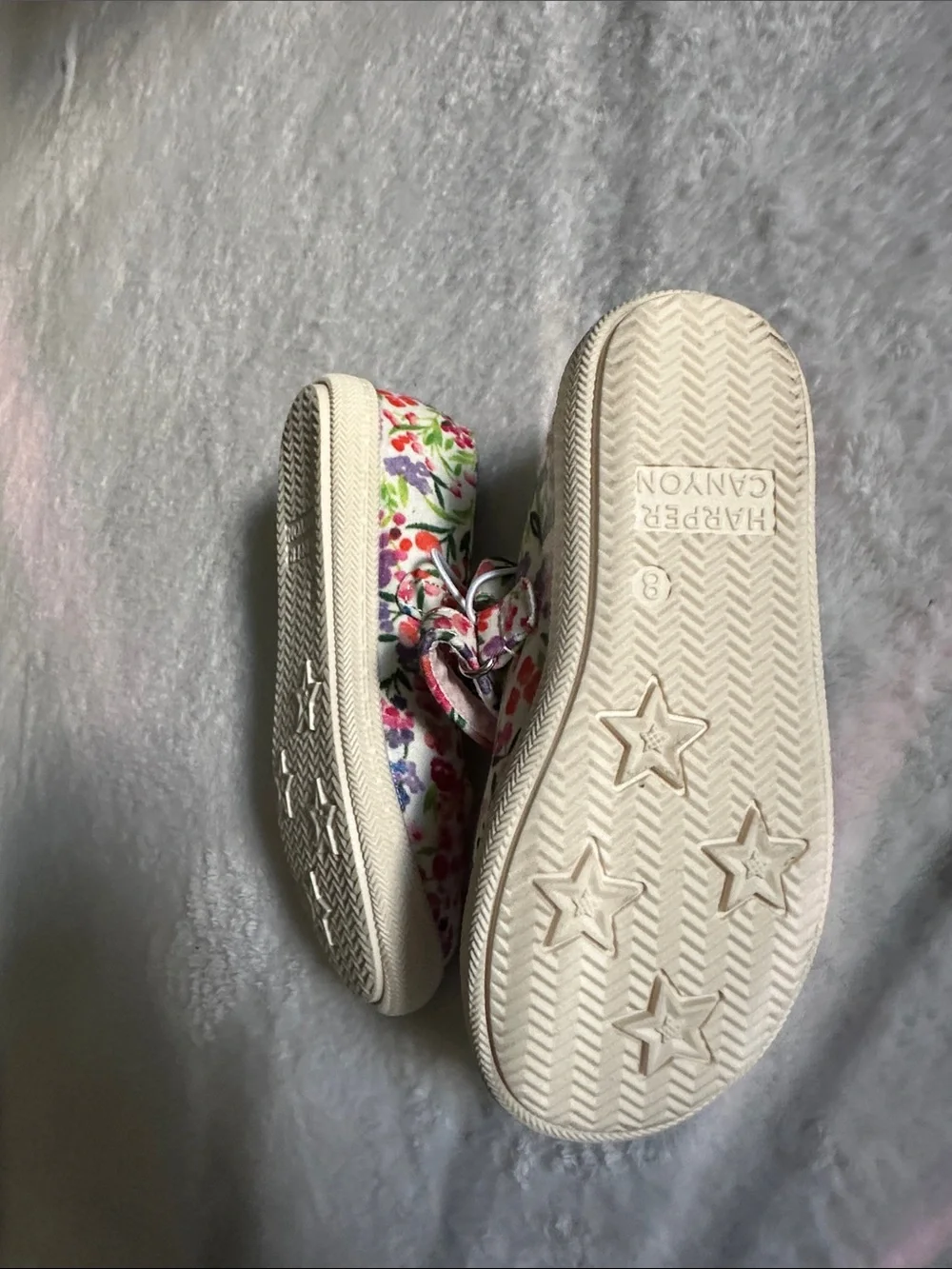 Harper Canyon Girls Floral Mary Jane Shoes - White with Pink, Red & Green